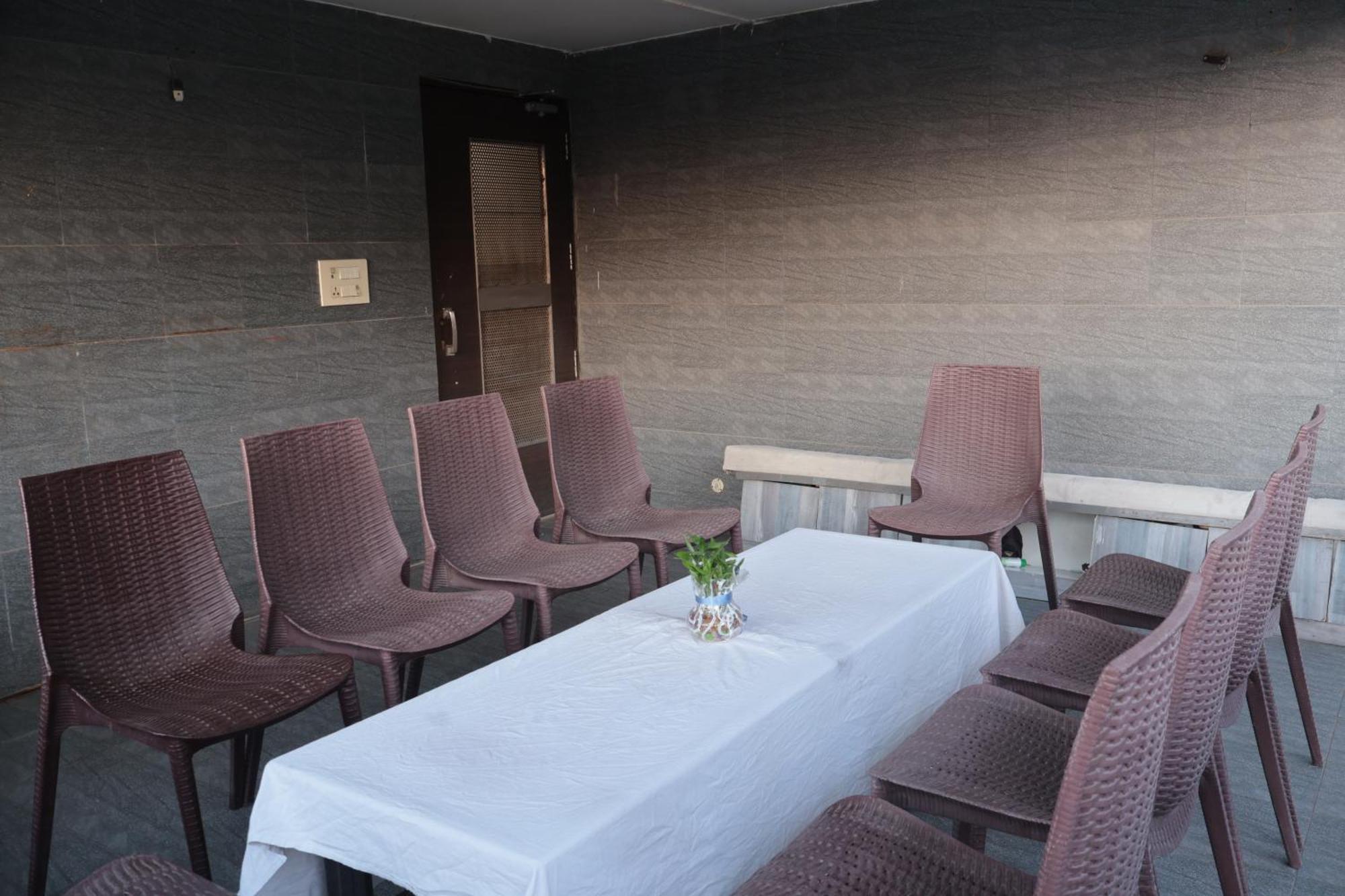 Hotel Kabir Ahmedabad Ngoại thất bức ảnh