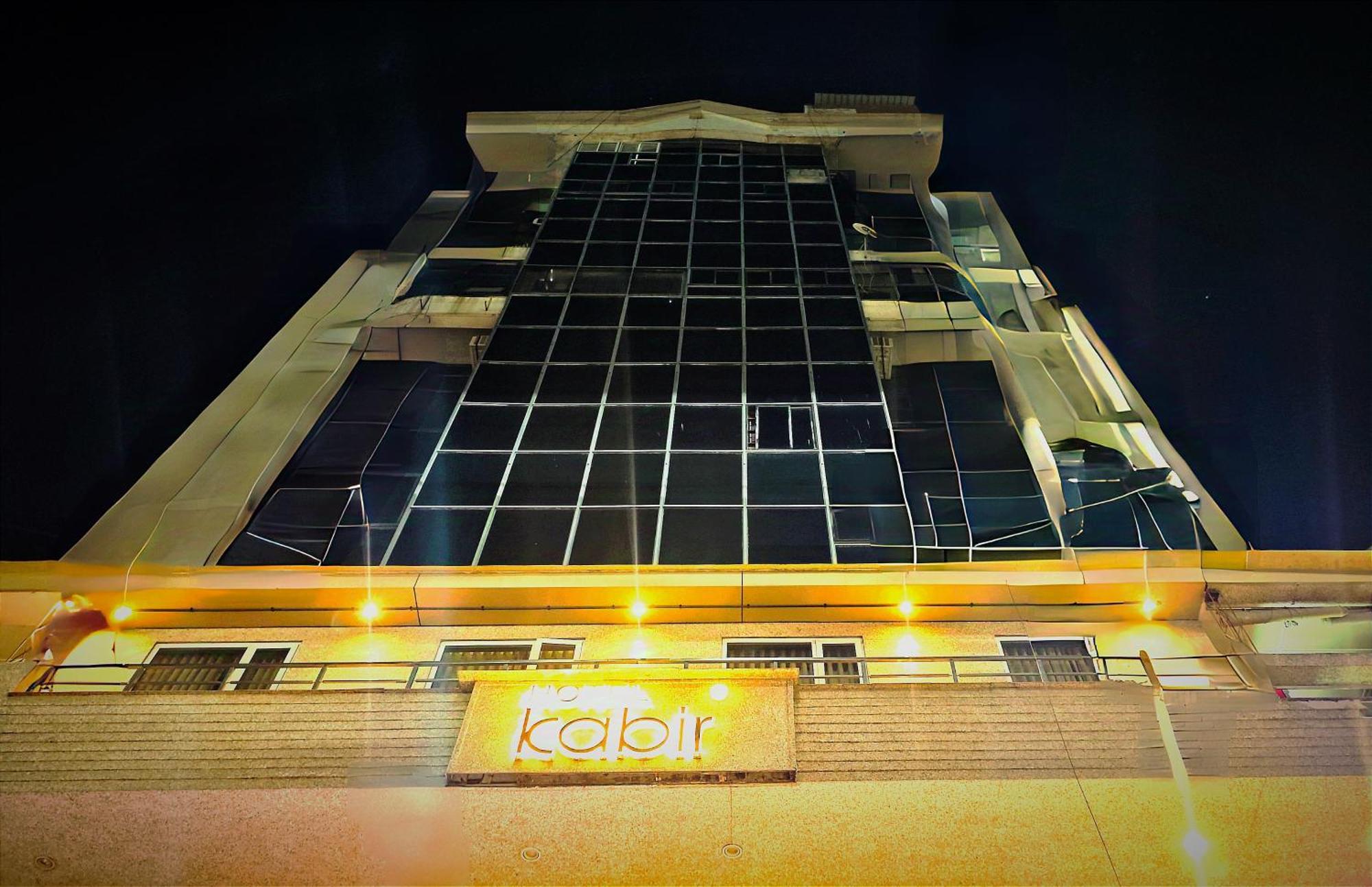 Hotel Kabir Ahmedabad Ngoại thất bức ảnh