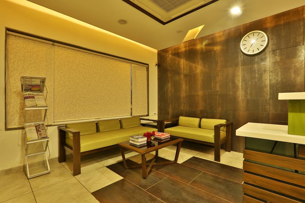 Hotel Kabir Ahmedabad Ngoại thất bức ảnh